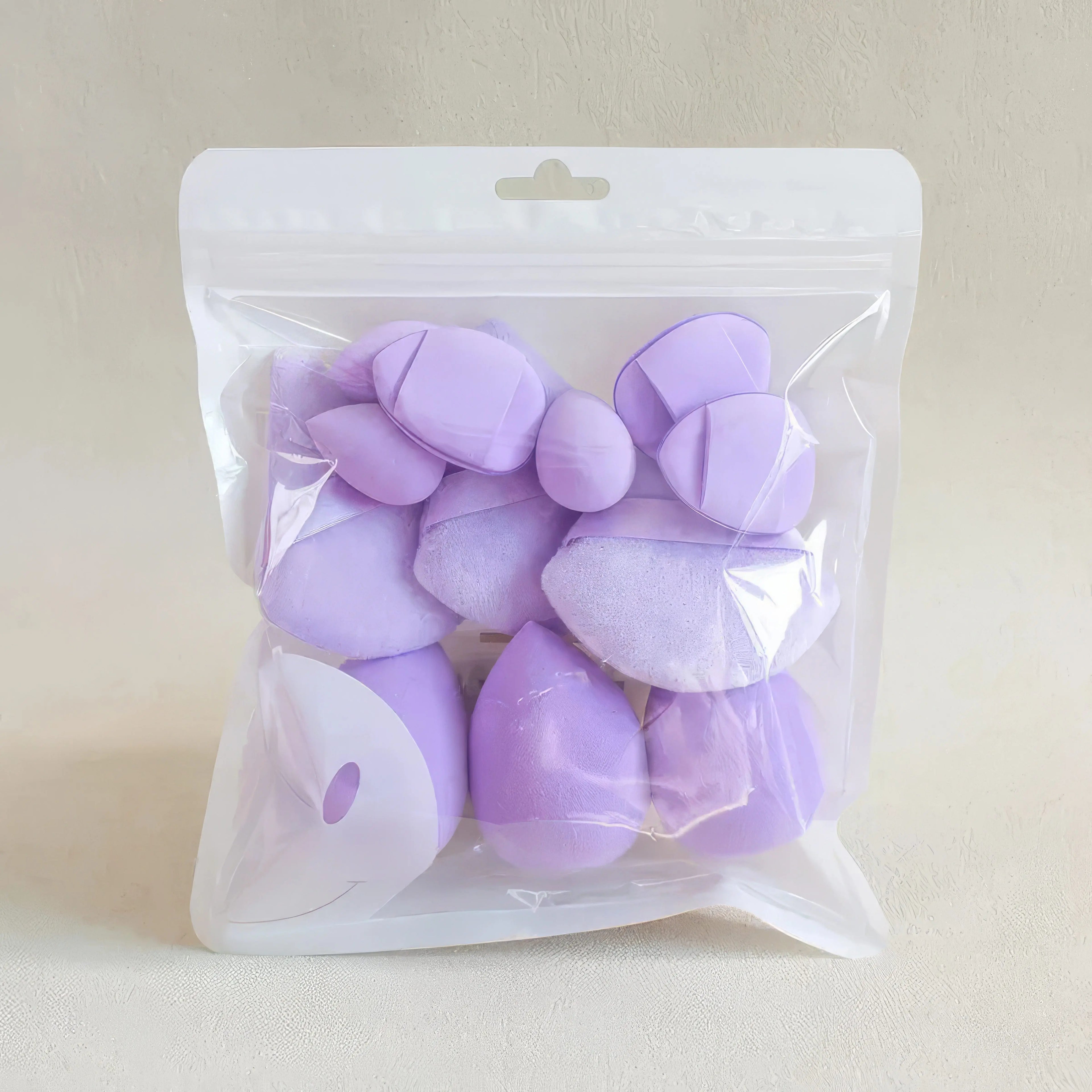 1 Set of Beauty Egg Set, Dark Purple | Dry and Wet Makeup Sponge for Contour and Foundation