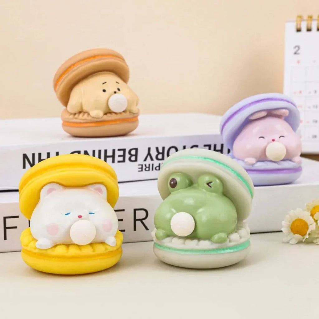 Creative Spit Bubble Burger Squishy Toy | Cute Cartoon Stress Relief and Desk Decor