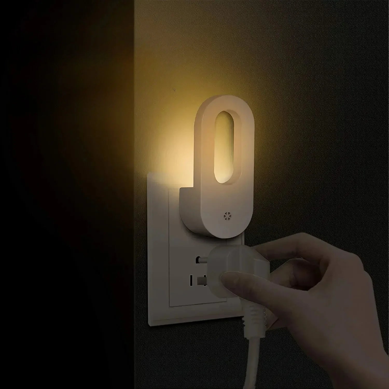 LED Plug Night Light with Twilight Sensor | Energy Saving Wall Socket Lamp