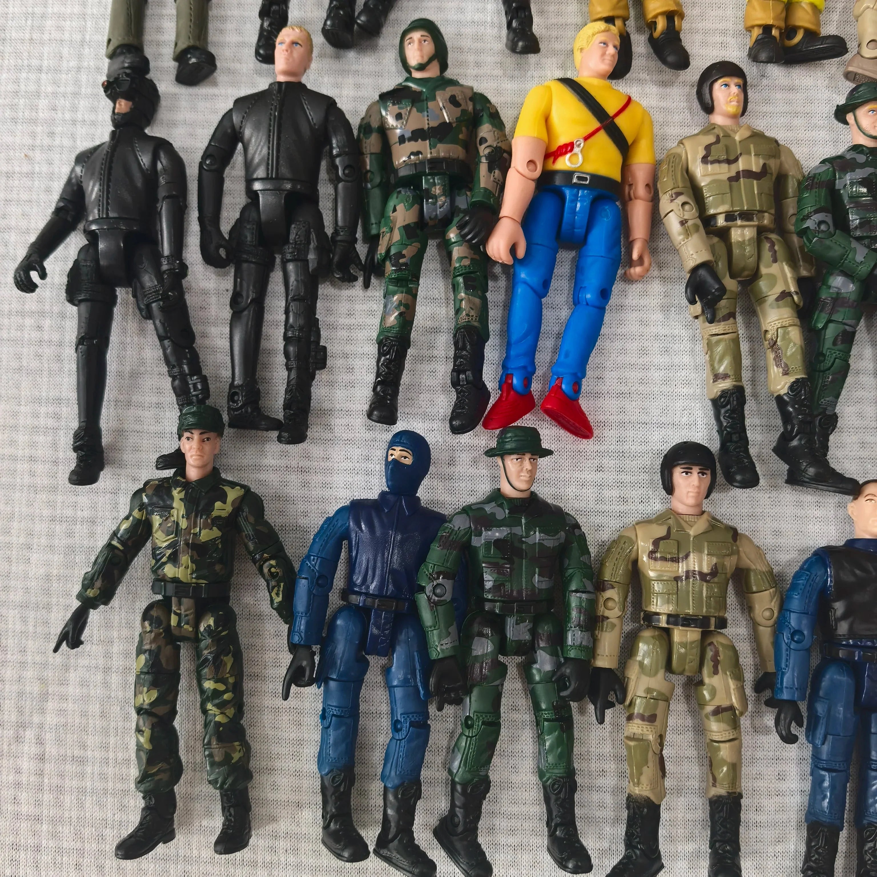 Elite Force Military Action Figures | 5-Piece 10cm Soldier Model Set