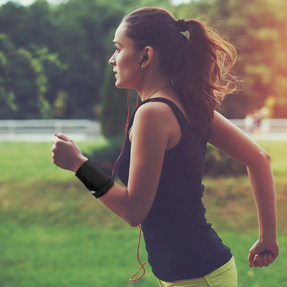 Wrist Arm Bag | Lightweight Nylon Running and Cycling Strap for Secure Storage